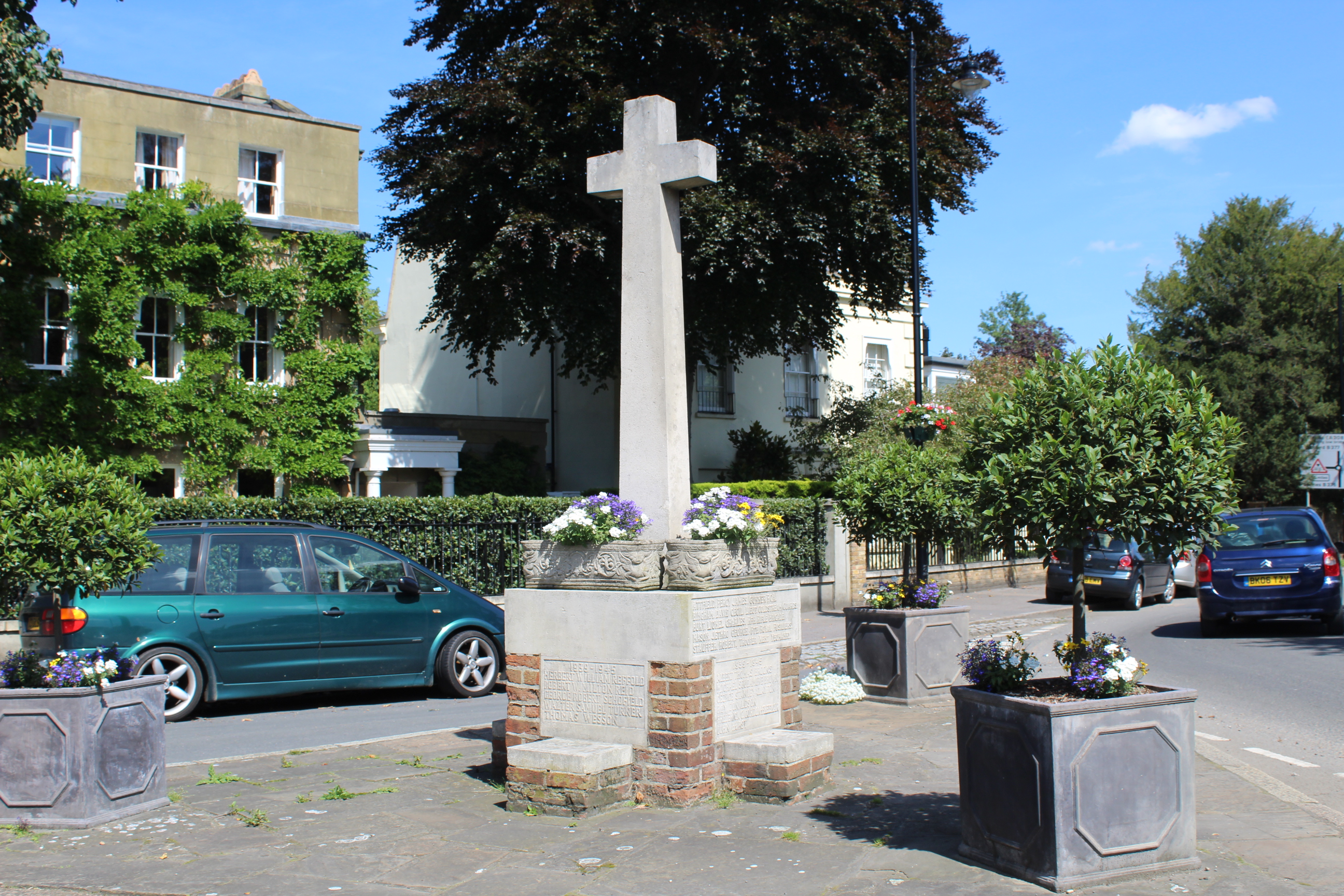 LALEHAM War Memorials Online